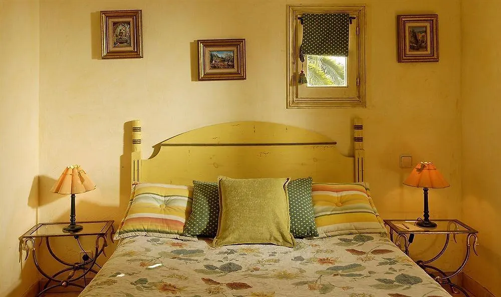 ****  Hotel La Grande Bastide Saint-Paul-de-Vence Francja