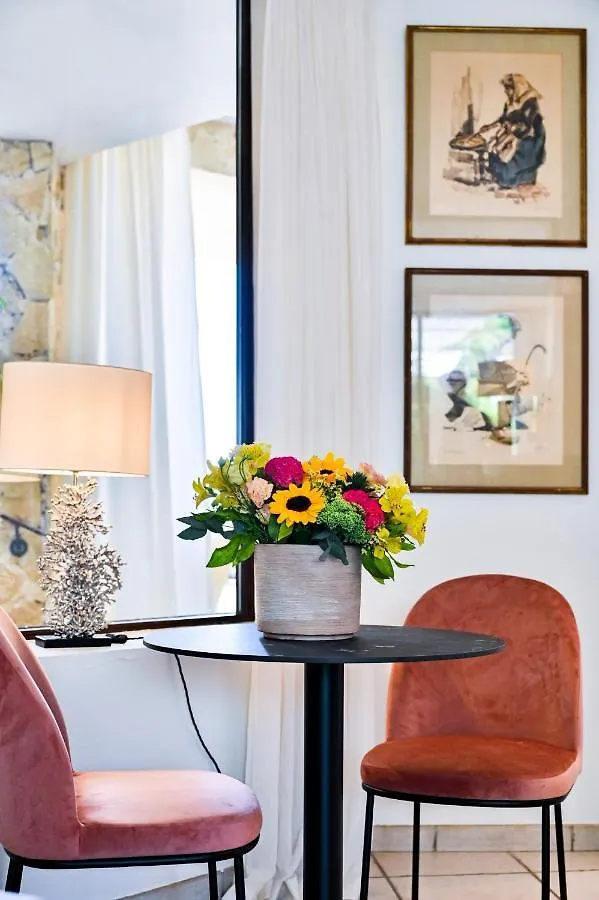 Hotel La Grande Bastide Saint-Paul-de-Vence 4*,